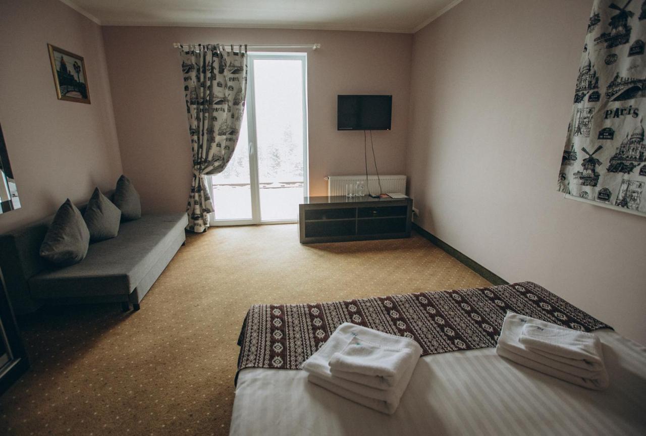 Hotel Hoch Land Yablunytsya Esterno foto