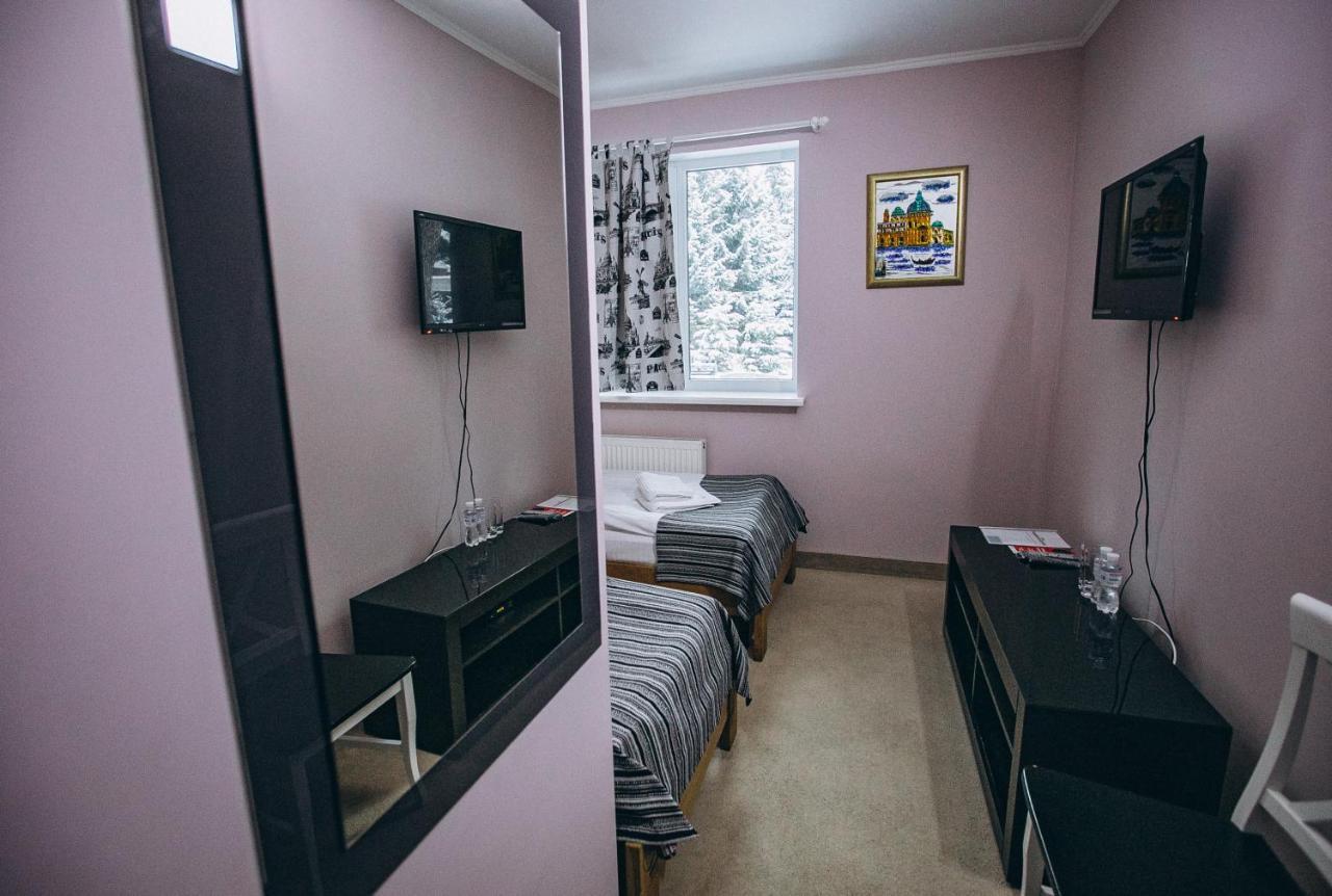 Hotel Hoch Land Yablunytsya Esterno foto
