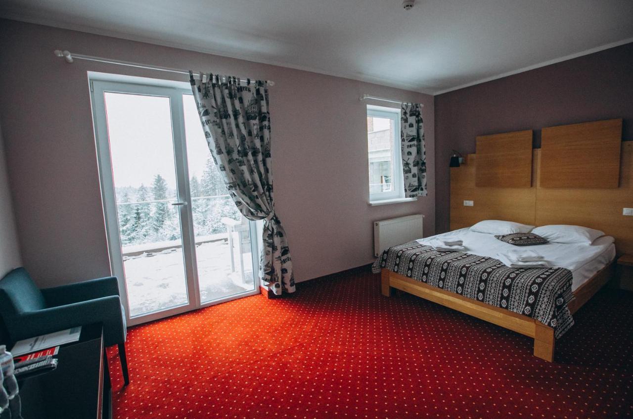 Hotel Hoch Land Yablunytsya Esterno foto