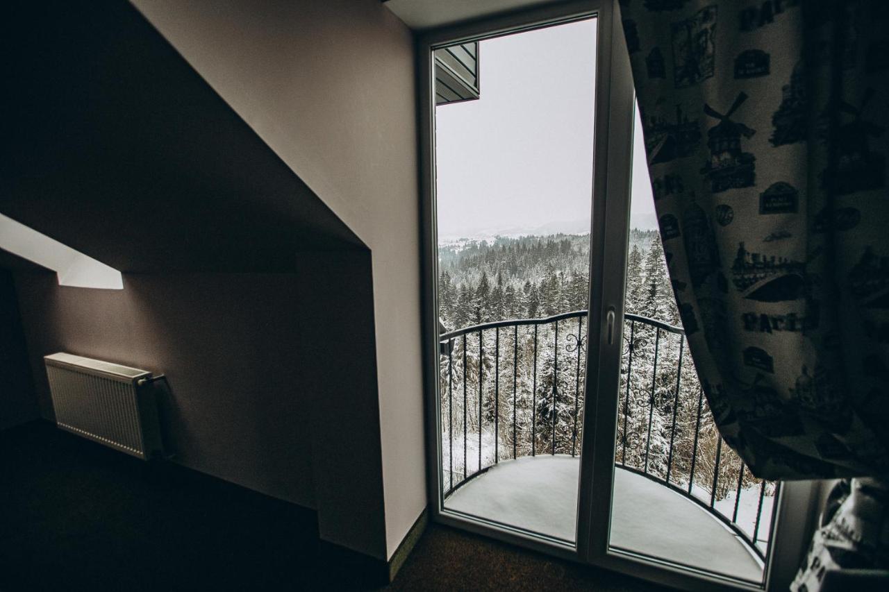 Hotel Hoch Land Yablunytsya Esterno foto