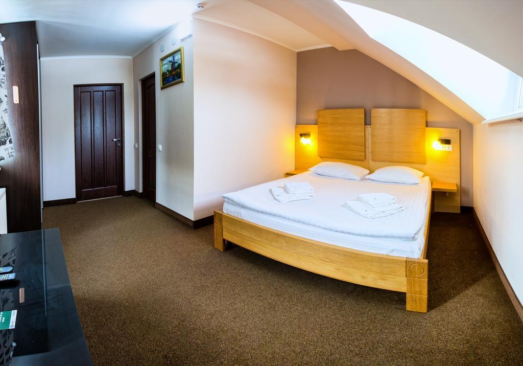 Hotel Hoch Land Yablunytsya Esterno foto
