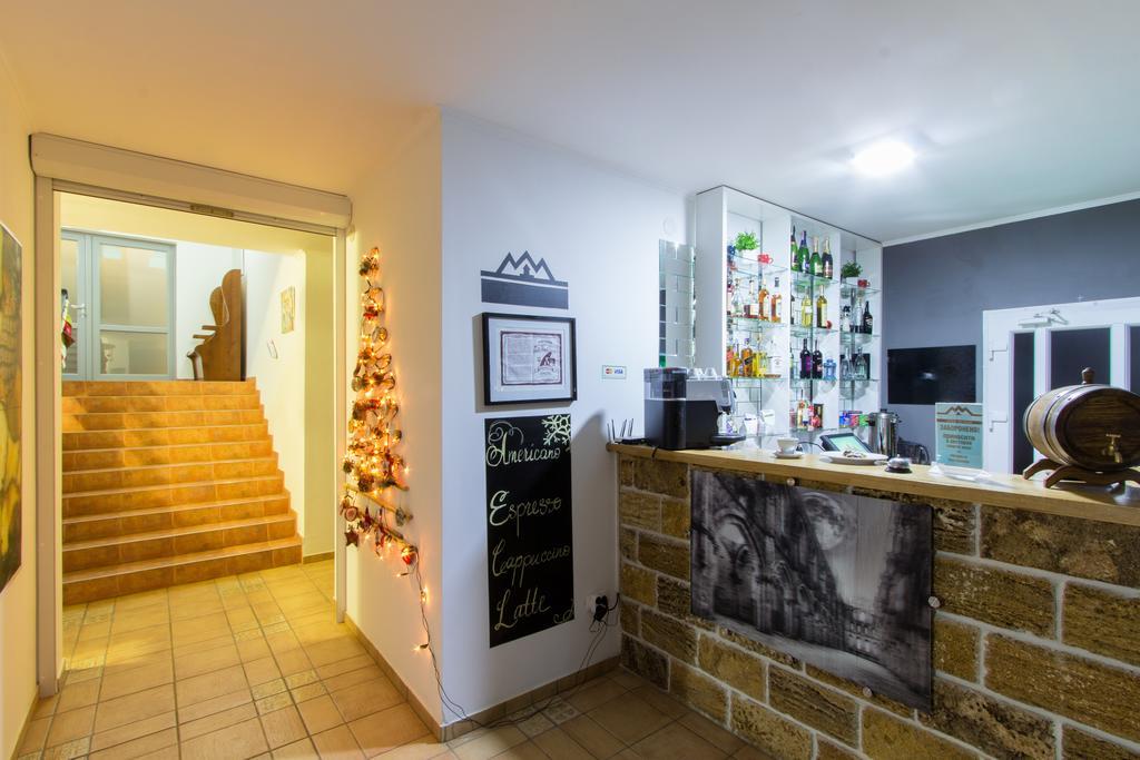 Hotel Hoch Land Yablunytsya Esterno foto